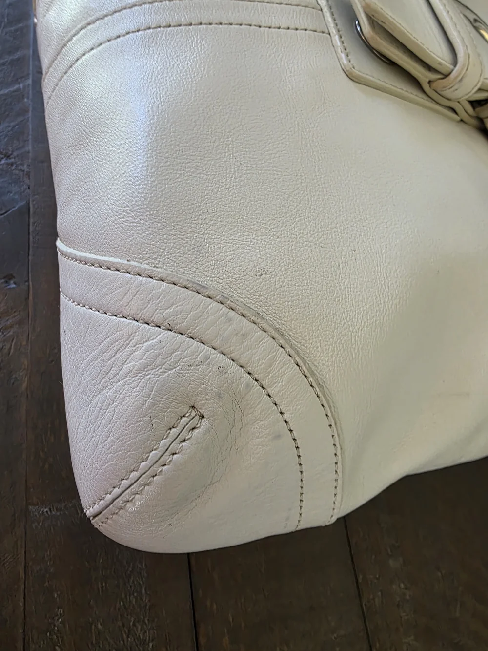 Coach Vintage Soho Large White Leather Convertible Crossbody Shoulder Bag Y2K